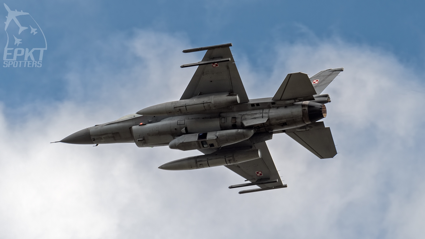 4064 - Lockheed Martin F-16 C Fighting Falcon (Poland - Air Force) / 32 Baza Lotnictwa Taktycznego - Lask Poland [EPLK/]