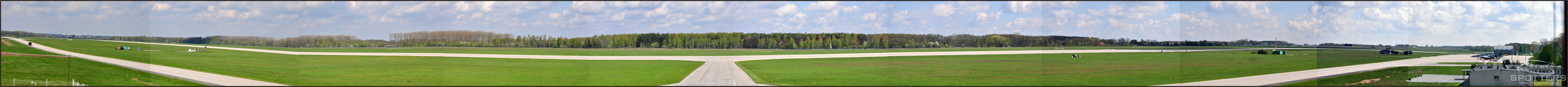 EPMM - Airport - Ramp  () / 23 Baza Lotnictwa Taktycznego - Minsk Mazowiecki Poland [EPMM/]