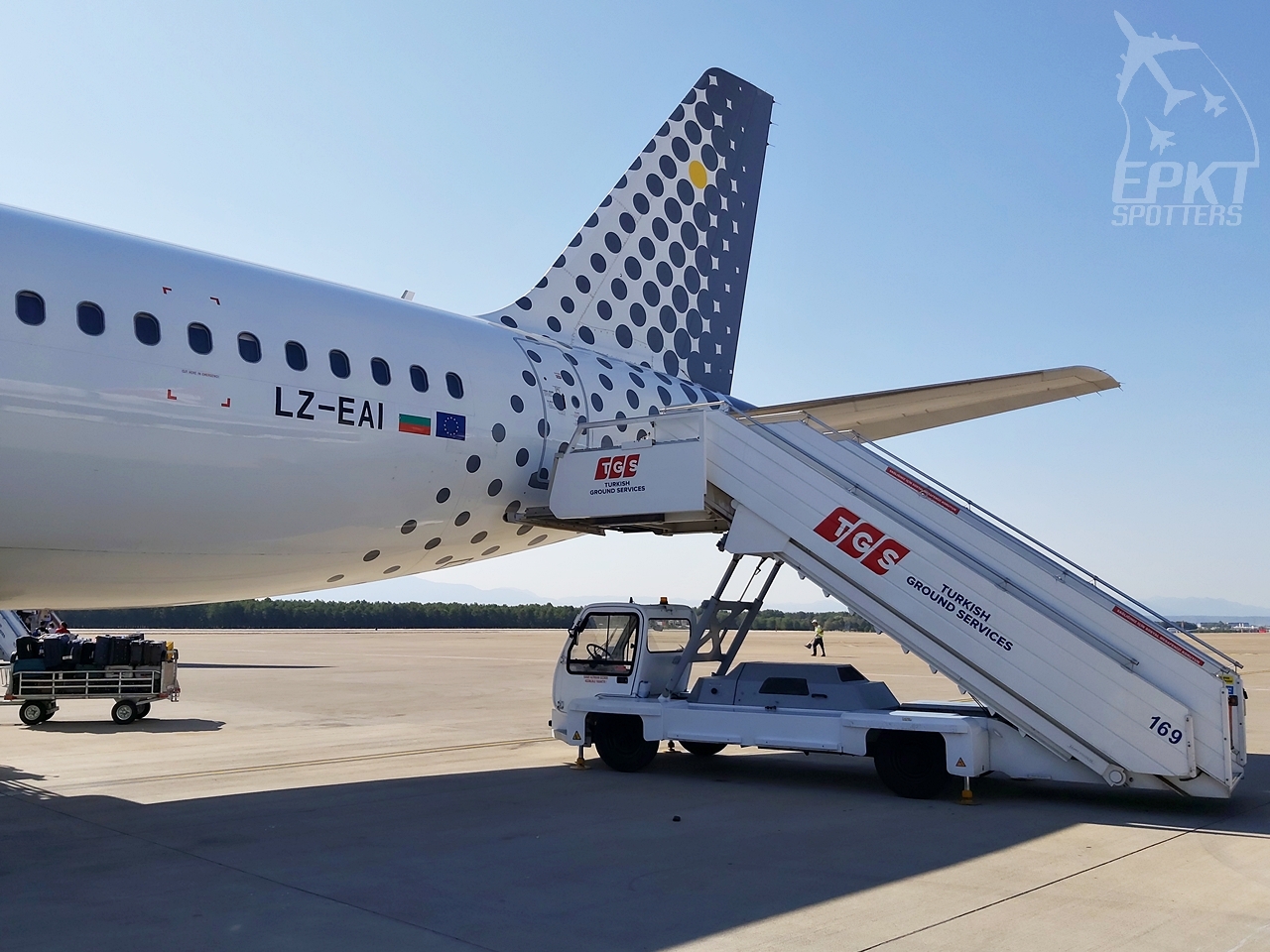 LZ-EAI - Airbus A320 -232 (Electra Airways) / Antalya - Antalya Turkey [LTAI/AYT]