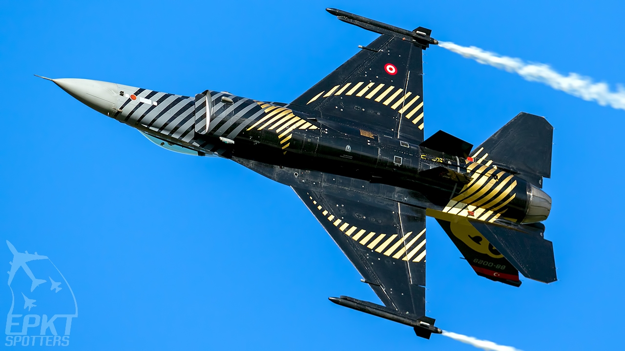 88-0029 - Lockheed Martin F-16 C Fighting Falcon (Turkey - Air Force) / Babie Doły - Gdynia Poland [EPOK/]