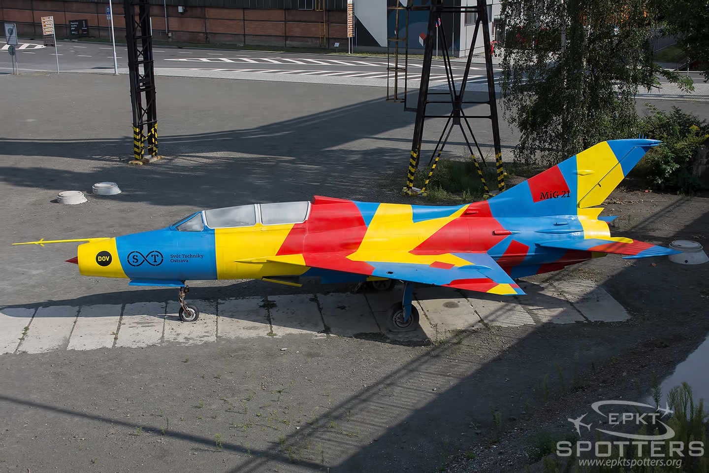0816 - Mikoyan Gurevich MiG-21 U Mongol A (Czechoslovakia - Air Force) / Other location - Ostrava - Museum Svět techniky Czech Republic [/]