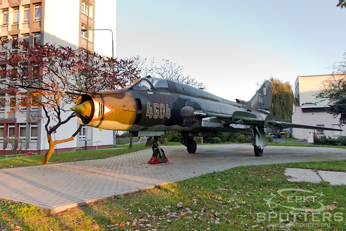 4604 - Sukhoi Su-22 M4 Fitter (Poland - Air Force) / Other location - Poznań - Politechnika Poland [/]