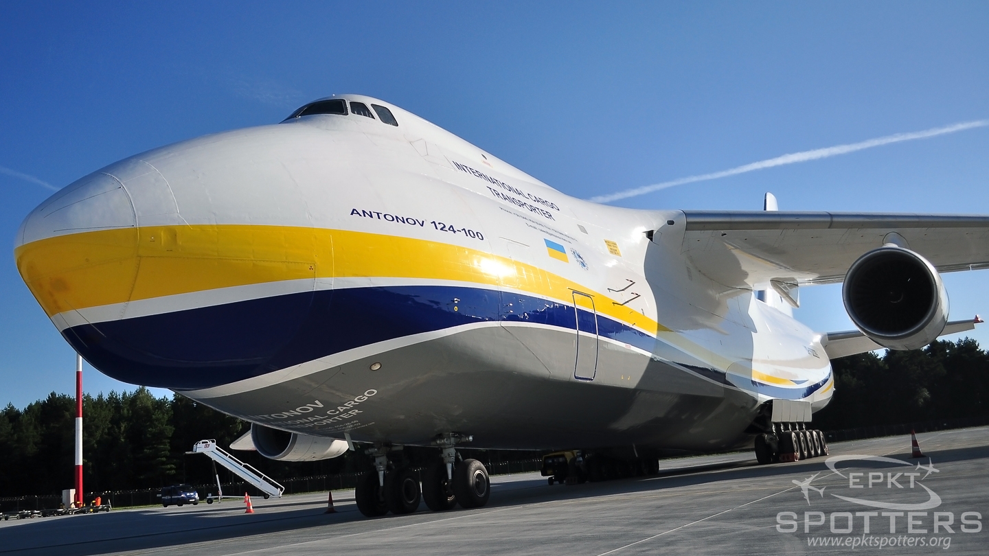 UR-82029 - Antonov An-124 -100 Ruslan (Antonov Design Bureau) / Pyrzowice - Katowice Poland [EPKT/KTW]