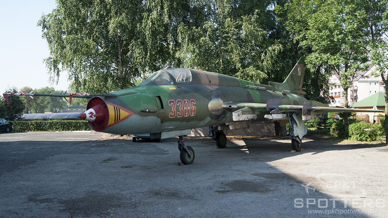 3306 - Sukhoi Su-22 M4 (Poland - Air Force) / Other location - Sosnowiec Poland [/]